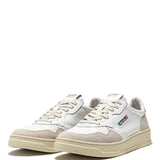AUTRY MEDALIST LOW IN PELLE BIANCA E SUEDE BEIGE