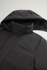 WOOLRICH Giacca in nylon elasticizzato imbottita con cappuccio rimovibile NERO