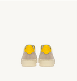 AUTRY MEDALIST LOW IN SUEDE E PELLE BIANCA E GIALLO